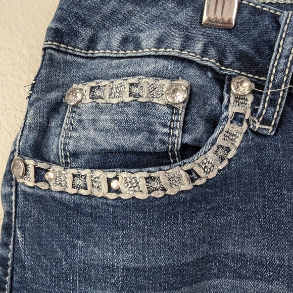 Cato denim contemporary women's capri jeans with embellished pockets size 16 - Picture 3 of 6